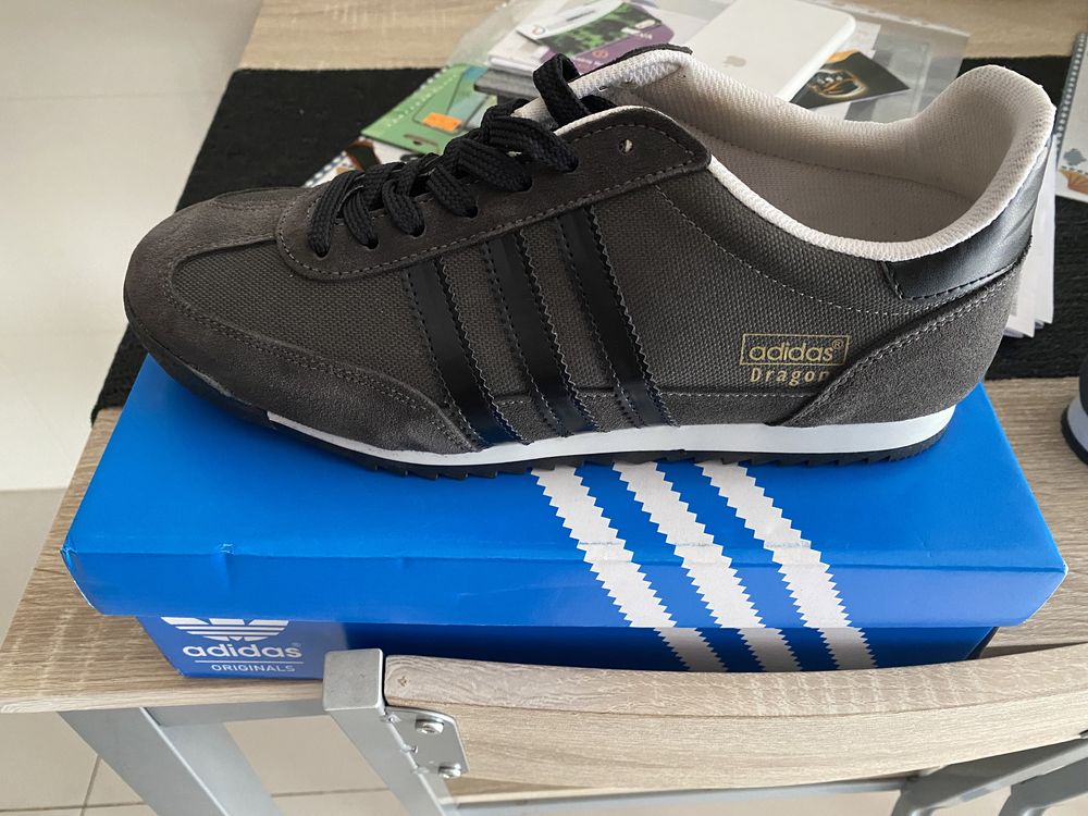 Adidas nr44 novas