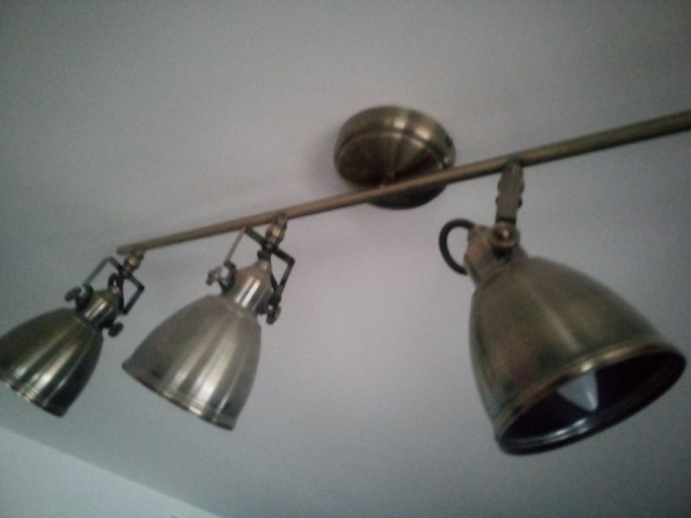 Lampa sufitowa jak nowa