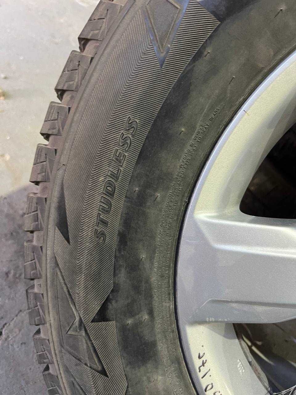 Резина Bridgestone Blizzak 265/65 R17 112R DM-V2