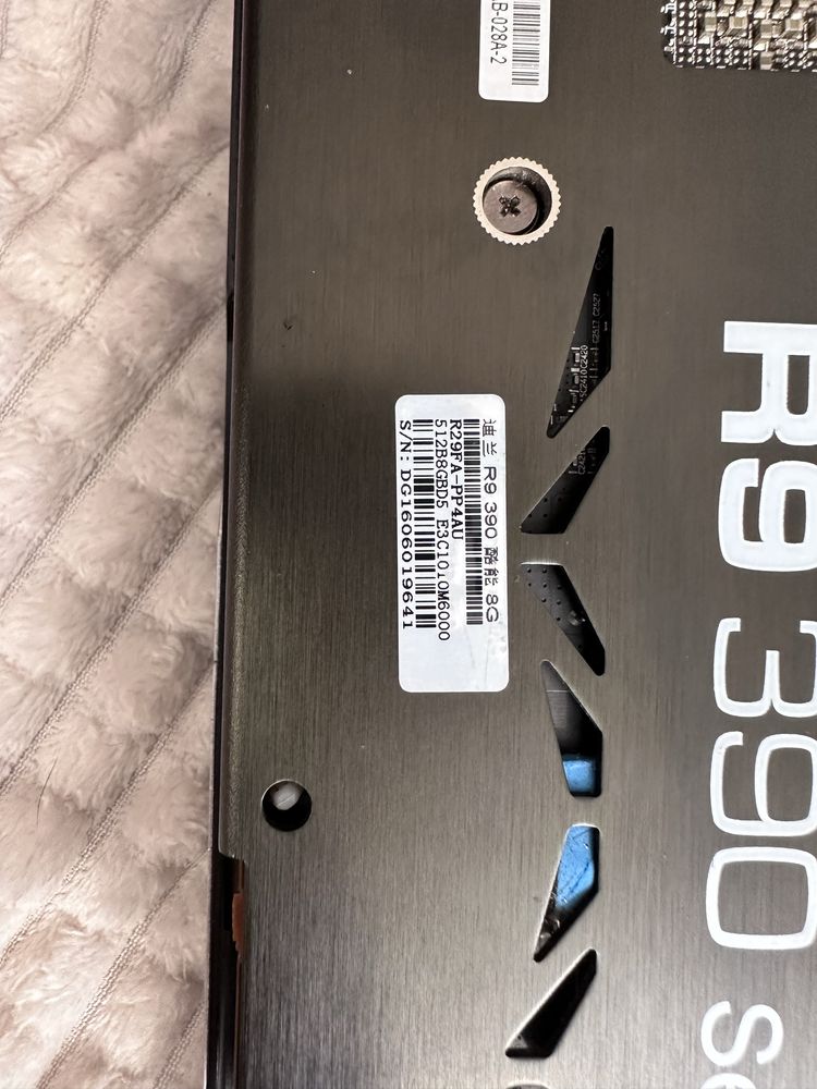 Відеокарта R9 390 Power Color 8gb