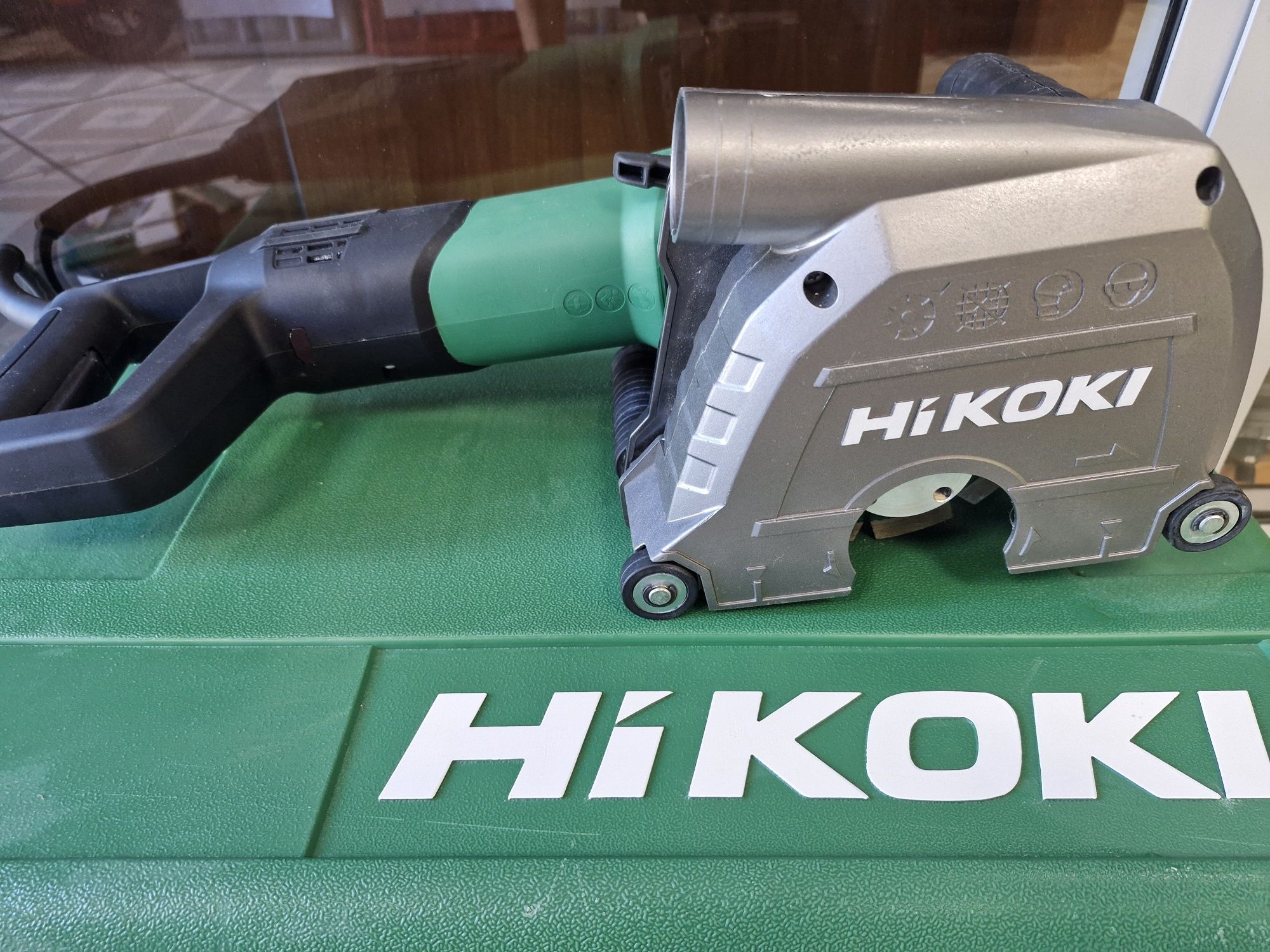 Bruzdownica Hikoki CM5MA jak NOWA