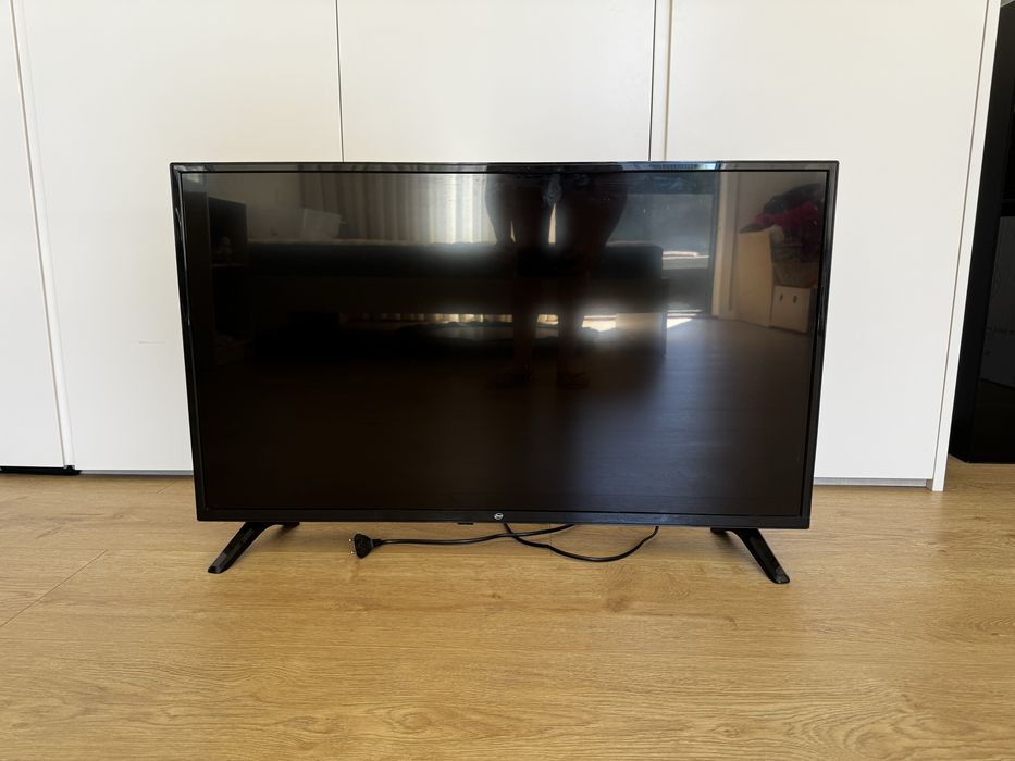 Conjunto de 3 Televisores