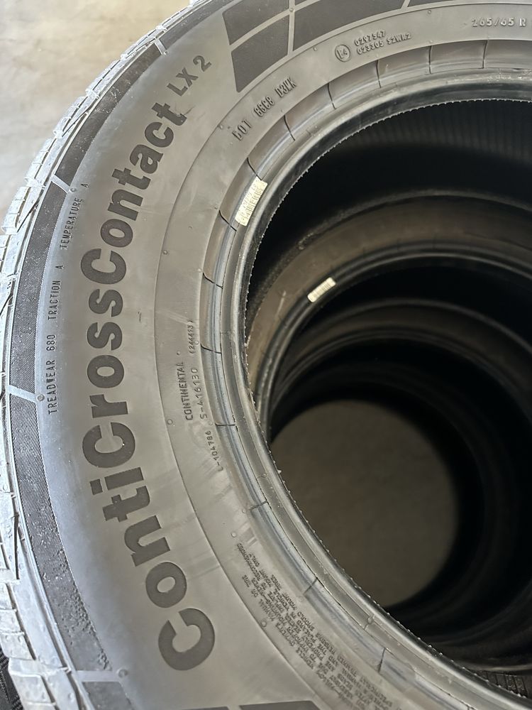 Komplet opon Continental ContiCrossContact 265/65 R 18 H