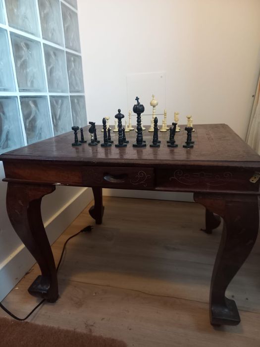 Mesa de Xadrez antiga