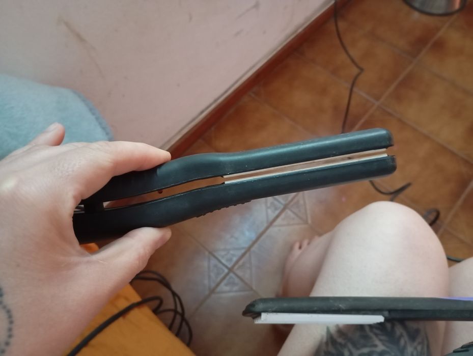 Vendo prancha de cabelo