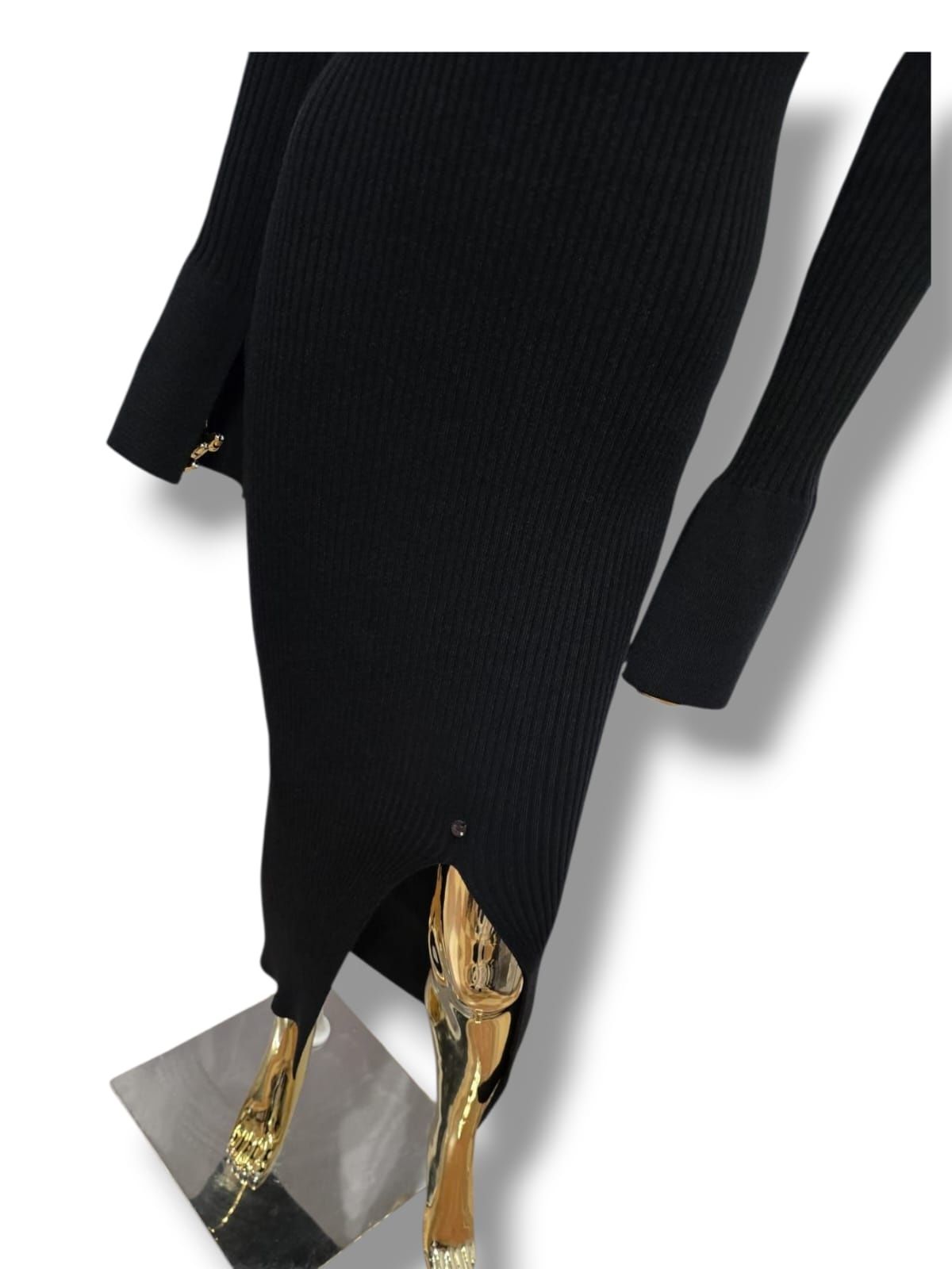 Sukienka czarna MIDNIGHT ELEGANCE prążkowana Bastet rozmiar uniwersaln
