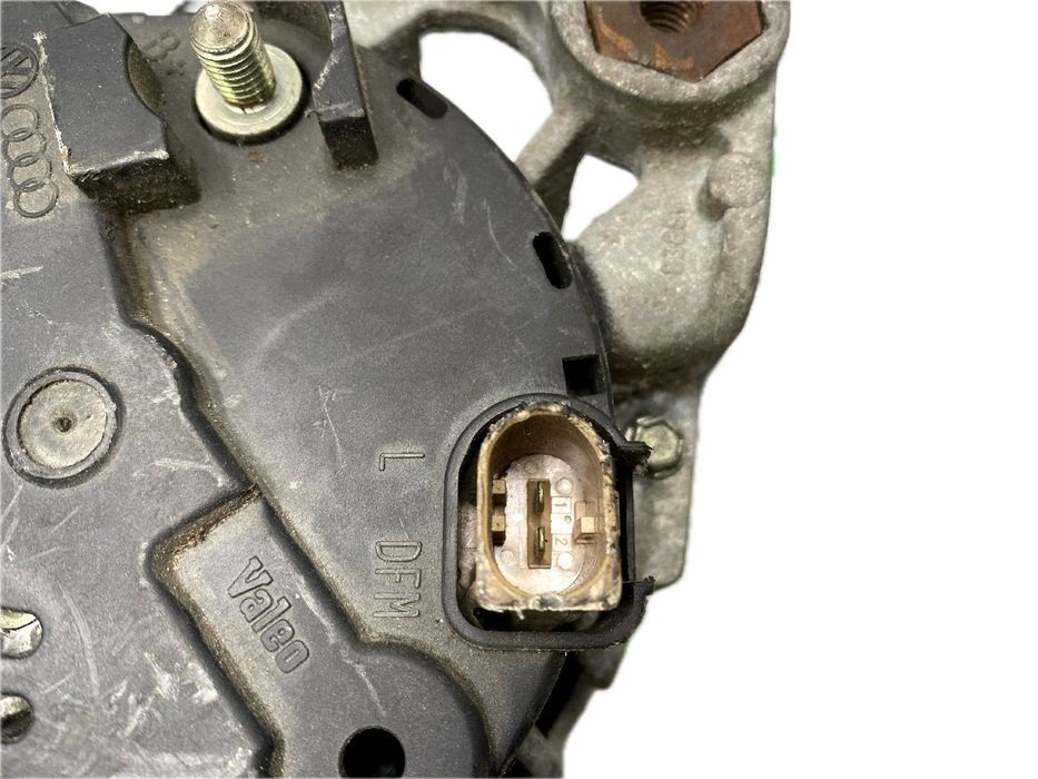 Alternador VOLKSWAGEN Passat (3B3)