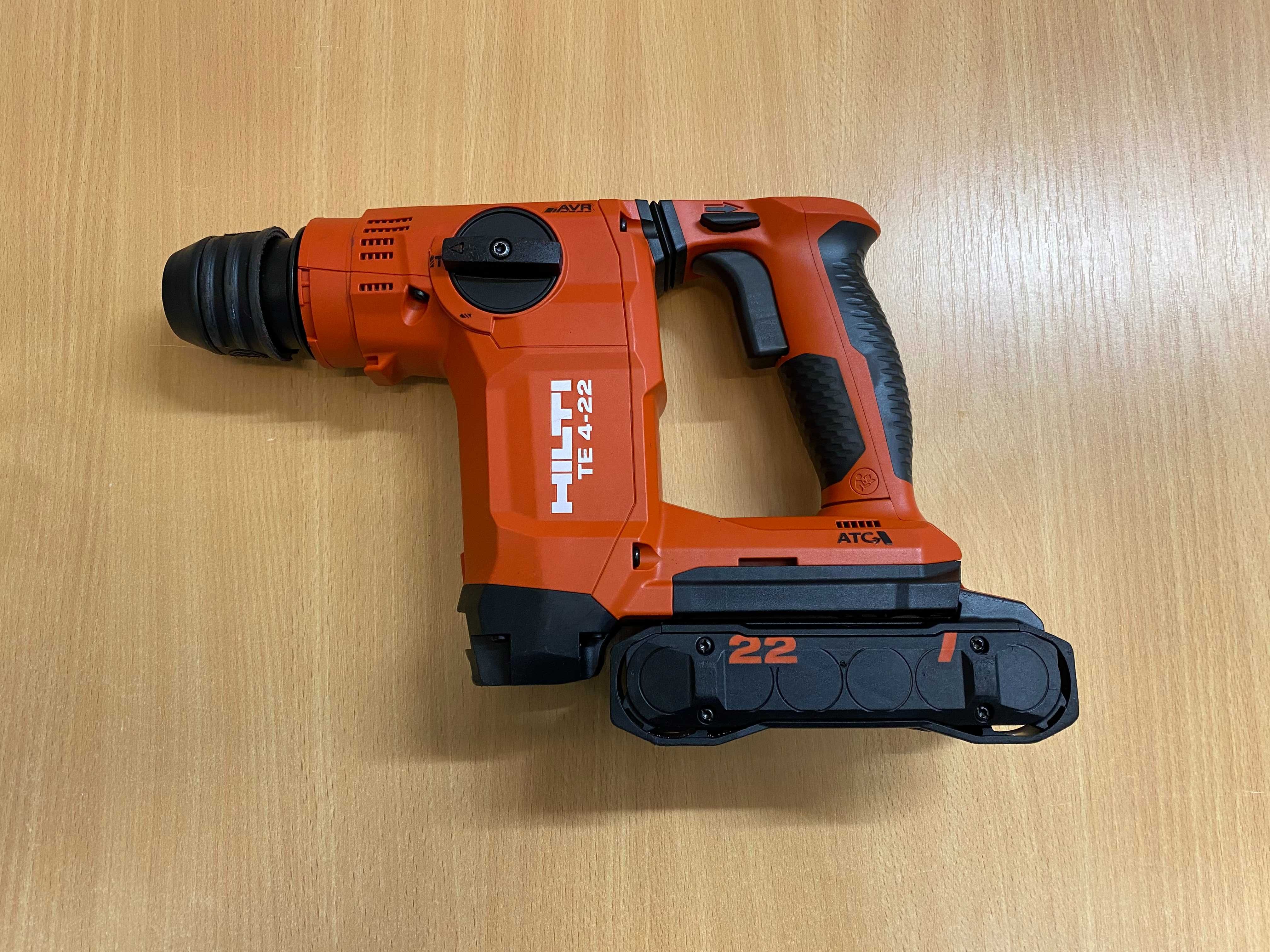 Młotowiertarka Hilti TE 4-22 + bateria B22-85 – idealny stan