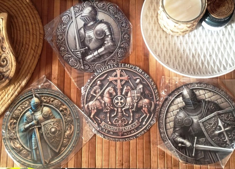 Chapas metal Templários Cavaleiro Medieval 20x 20 cm Coleção