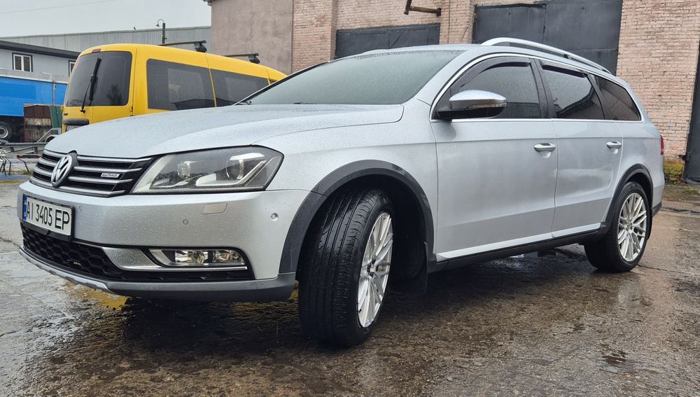 VW Passat  Alltrack b7
