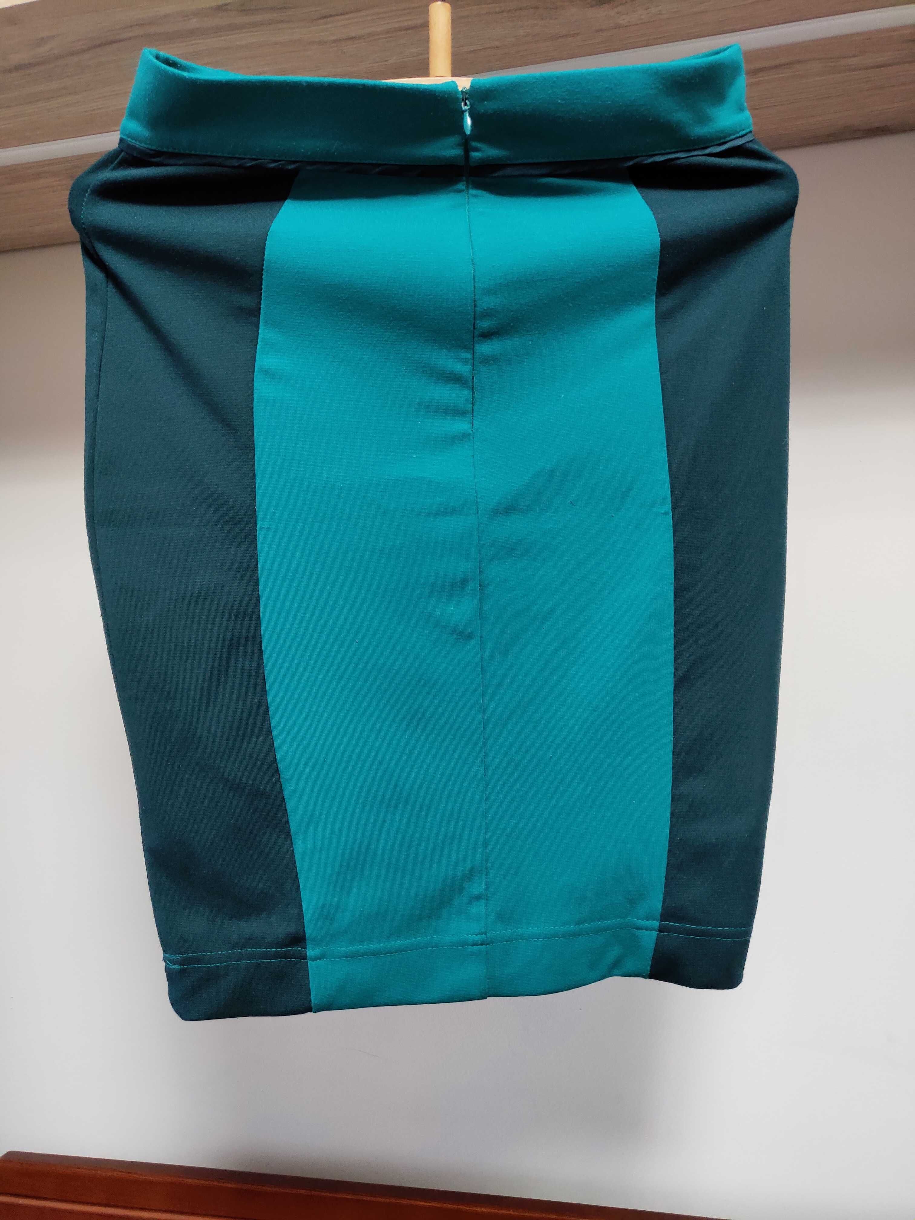 Класична юбка міді в обтяжку 36 р top secret