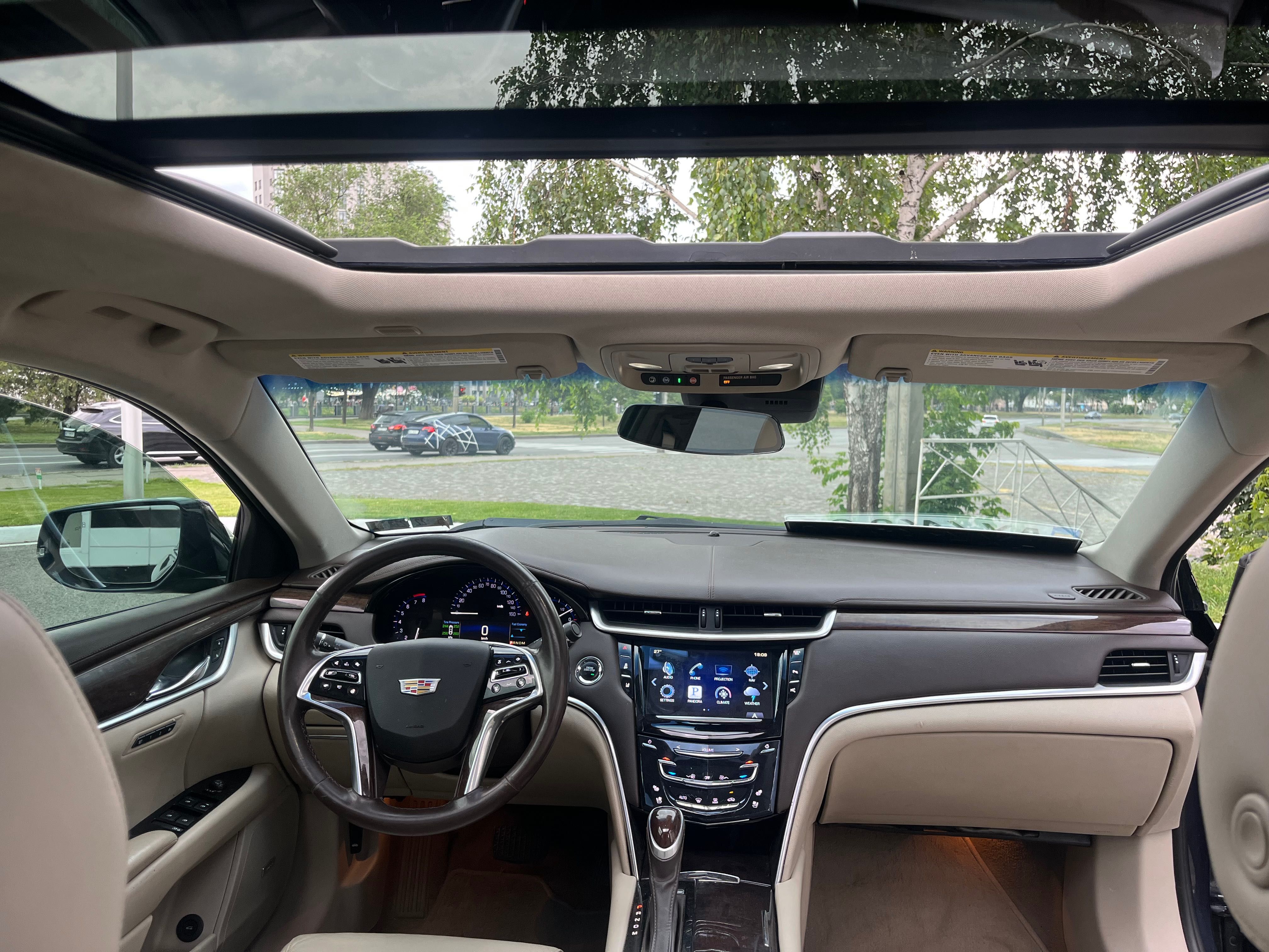 Cadillac xts 2016