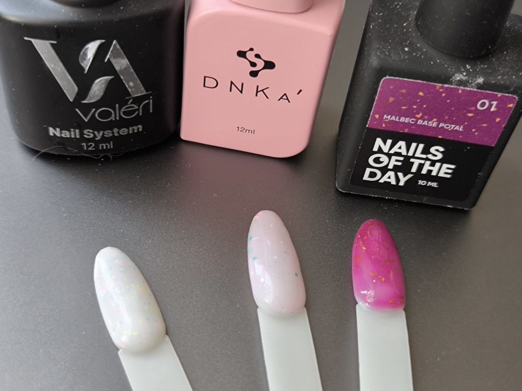 Гель лак , база для ногтей
Гель-лак DNKa Gel Polish 12 мл
№032
