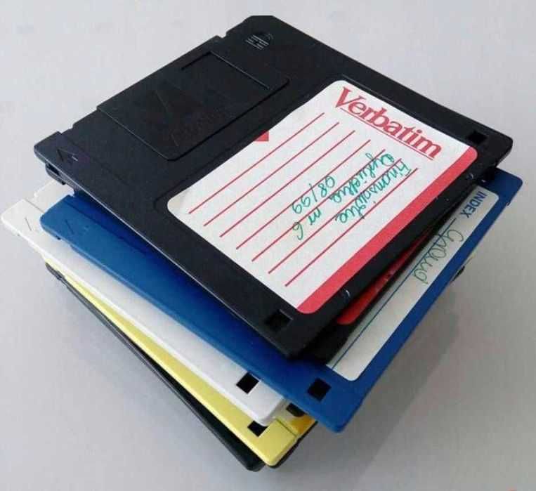 Dyskietki do Yamaha Tyros 1 oraz innych klawiszy ze stacją dyskietek..