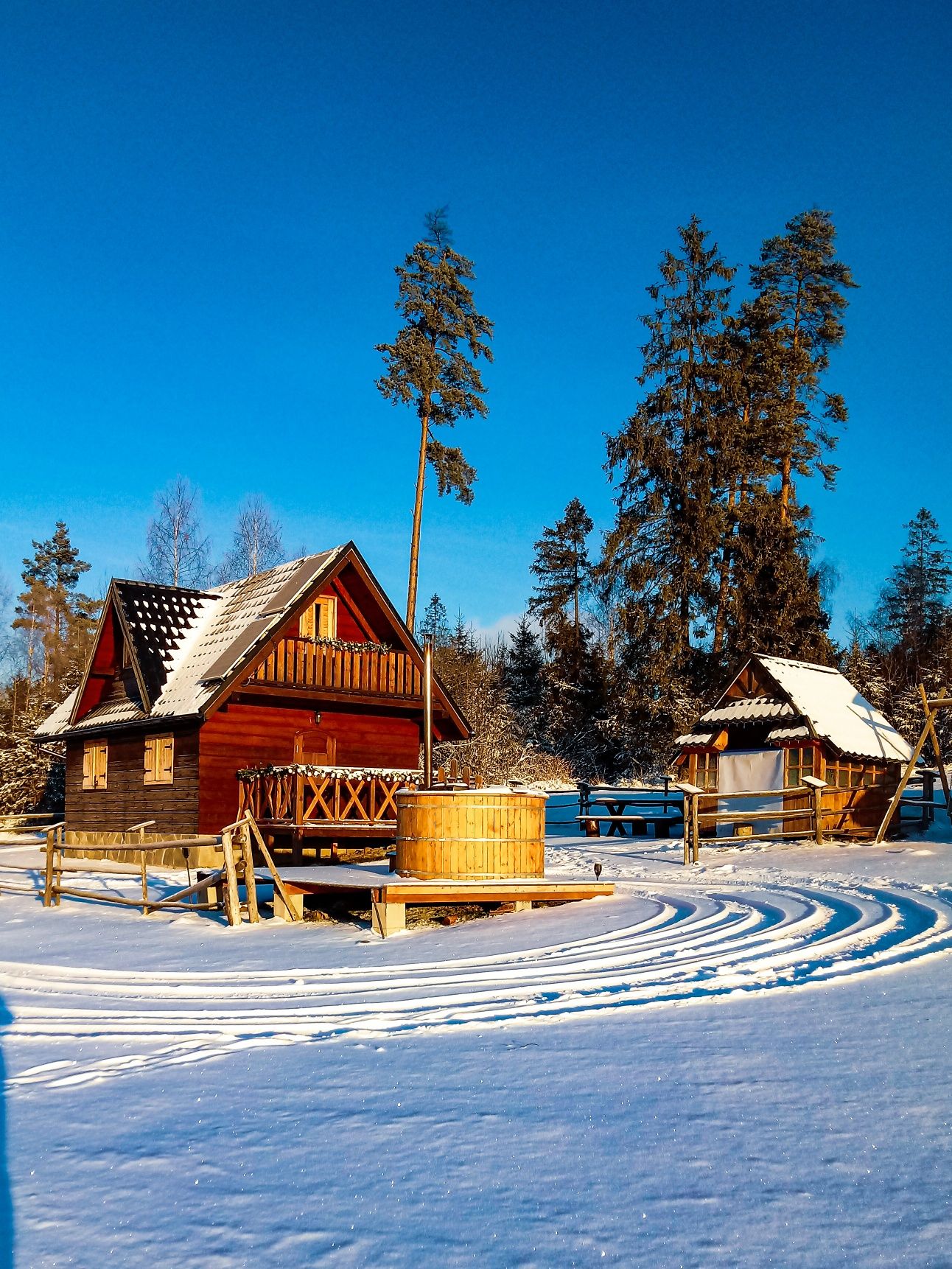 Domek na uboczu, bacówka,  okolice Zakopane