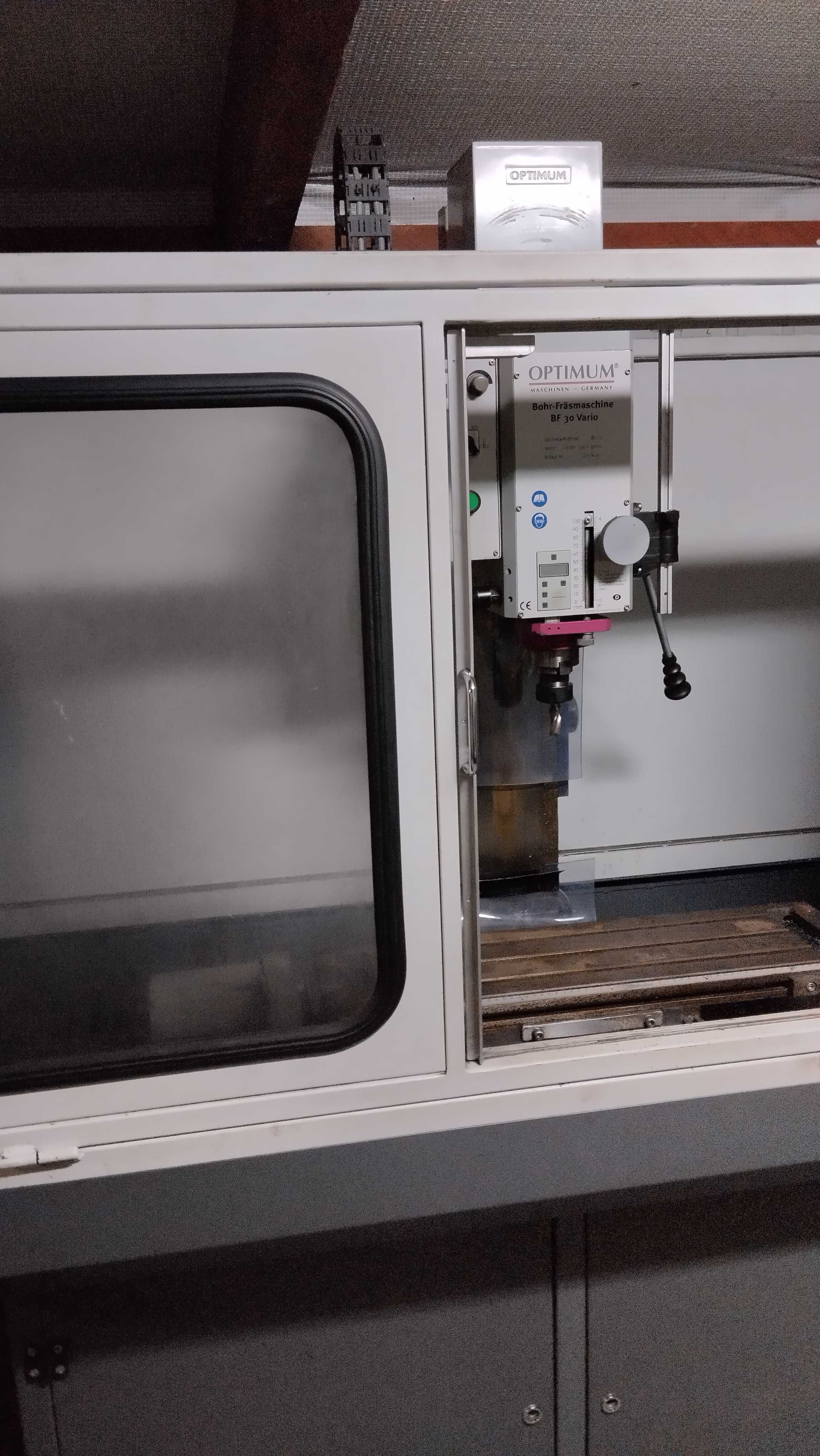 Frezarka CNC  Optimum