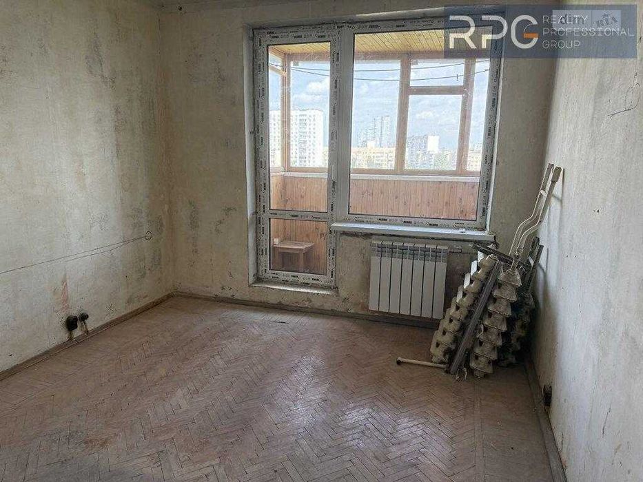 Продається 2-х кімнатна кв. Русанівська Набережна 6. Русанівка. Тк