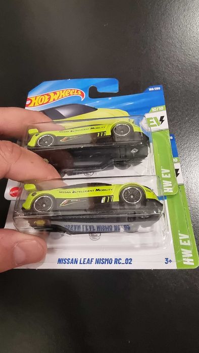 Hot wheels novos em caixa