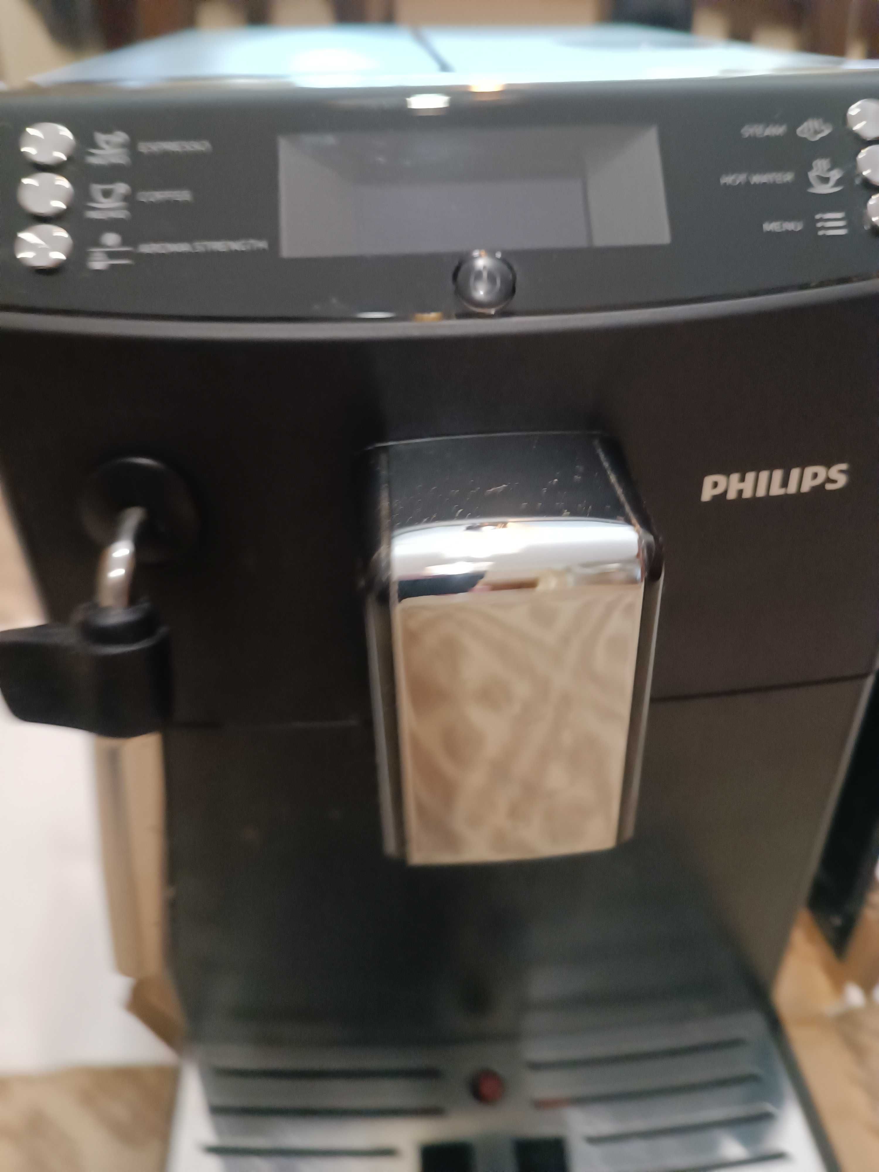 Ekspres do kawy Philips Model EP3510 czarny