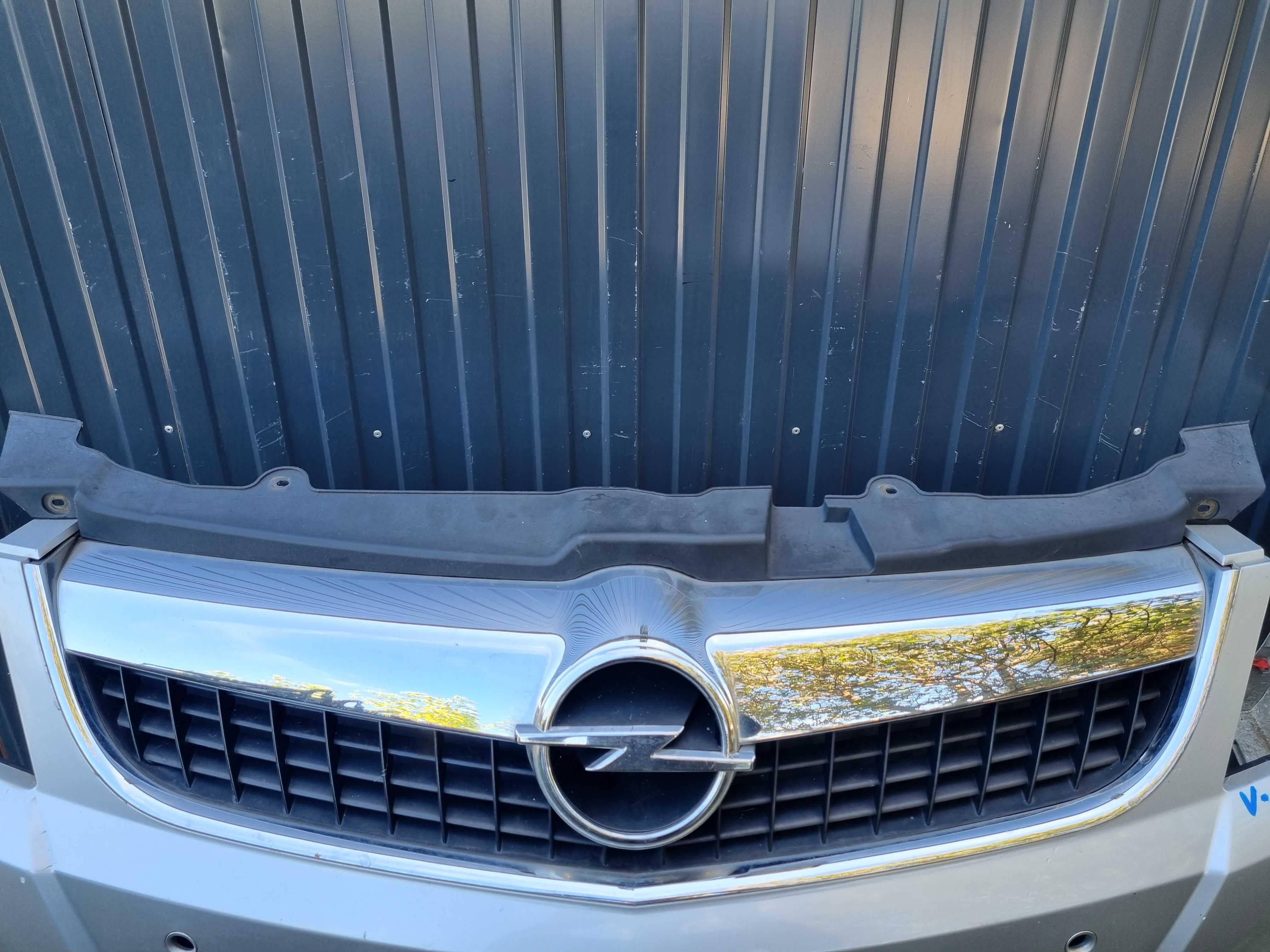 Opel Vectra C Lift Zderzak Przód 4 PDC Kolor Z157