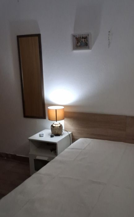 Quarto para alugar ao ano