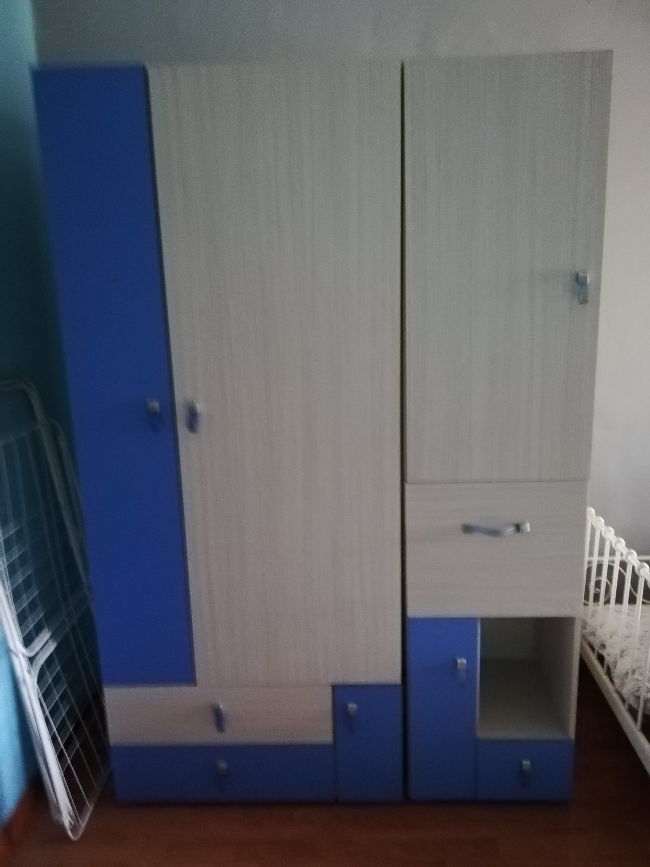 Meble dziecięce / młodzieżowe