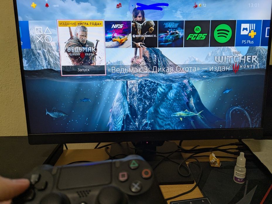 Продам PS4 Slim 1Tb