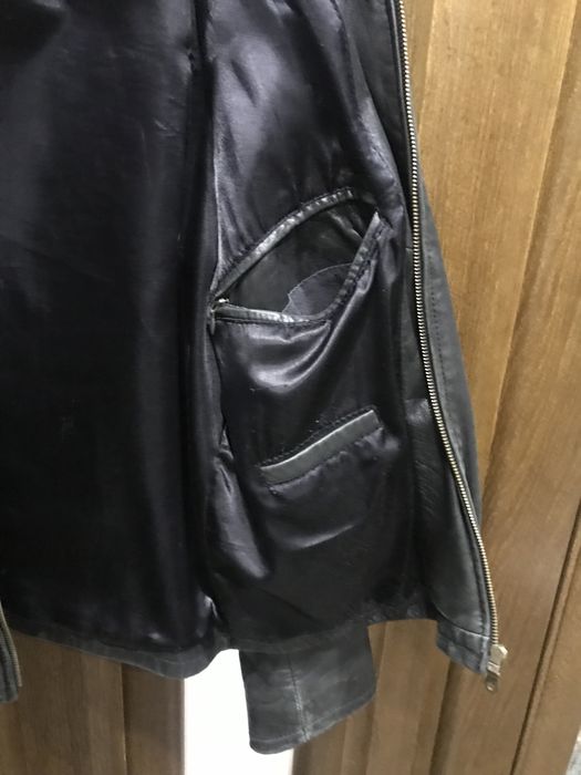 Продам шкіряну куртку lee cooper!!!