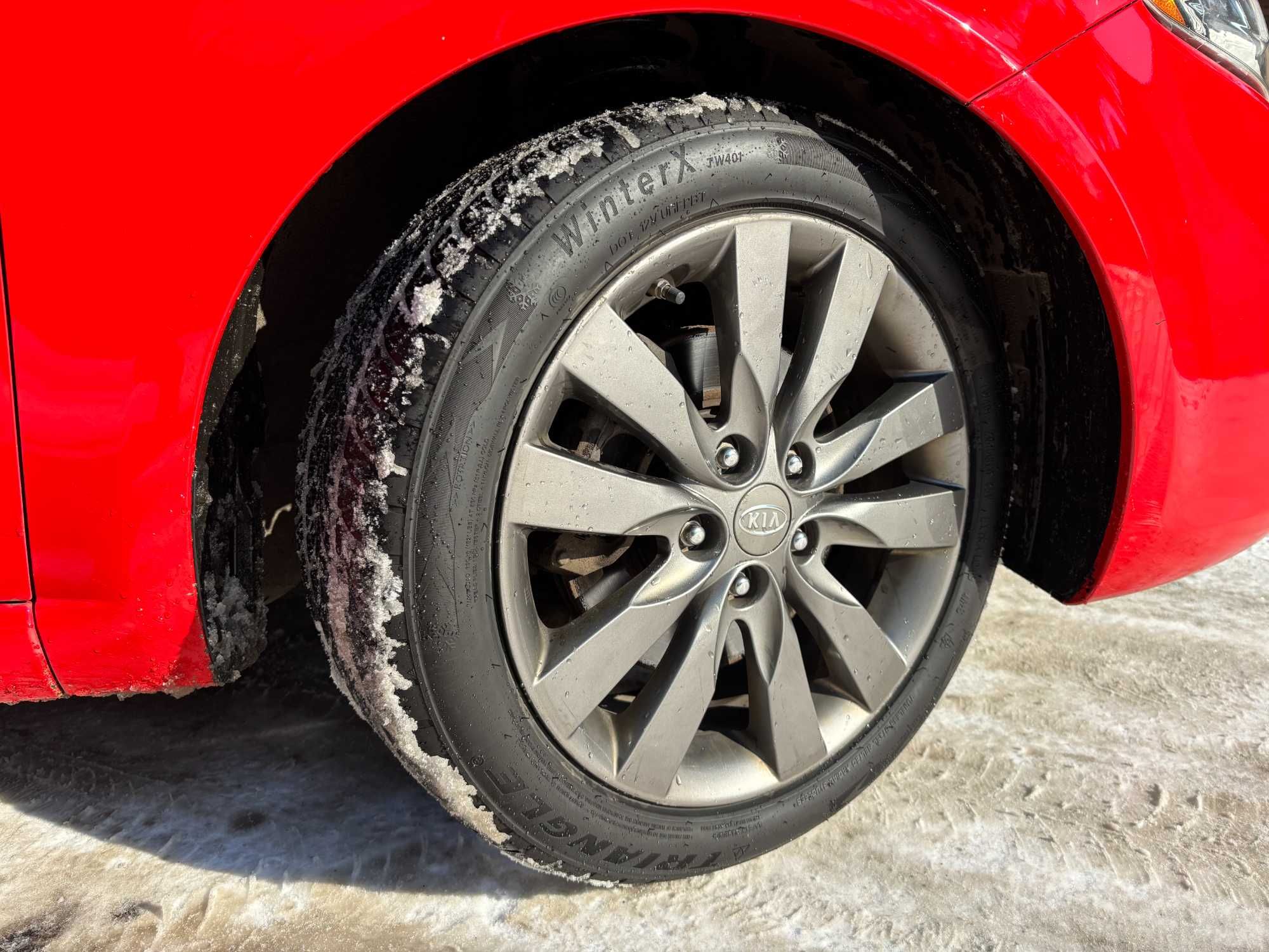 Продам Kia Cerato(Forte) Koup, 2012 рік, бензин 2.4, хороший стан