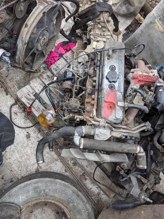 двигатель мотор двигун Daihatsu Rocky 2.8 TD DL42 Дайхатсу рокі