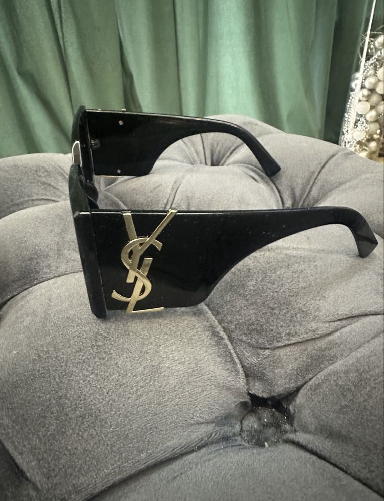 Ysl okuary czarne ze zlotym logo