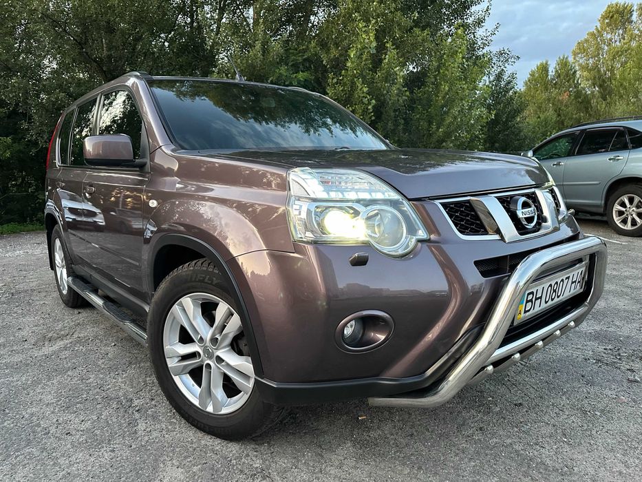 NISSAN  X-TRAIL 4WD  2.5  2012р.   11 200$