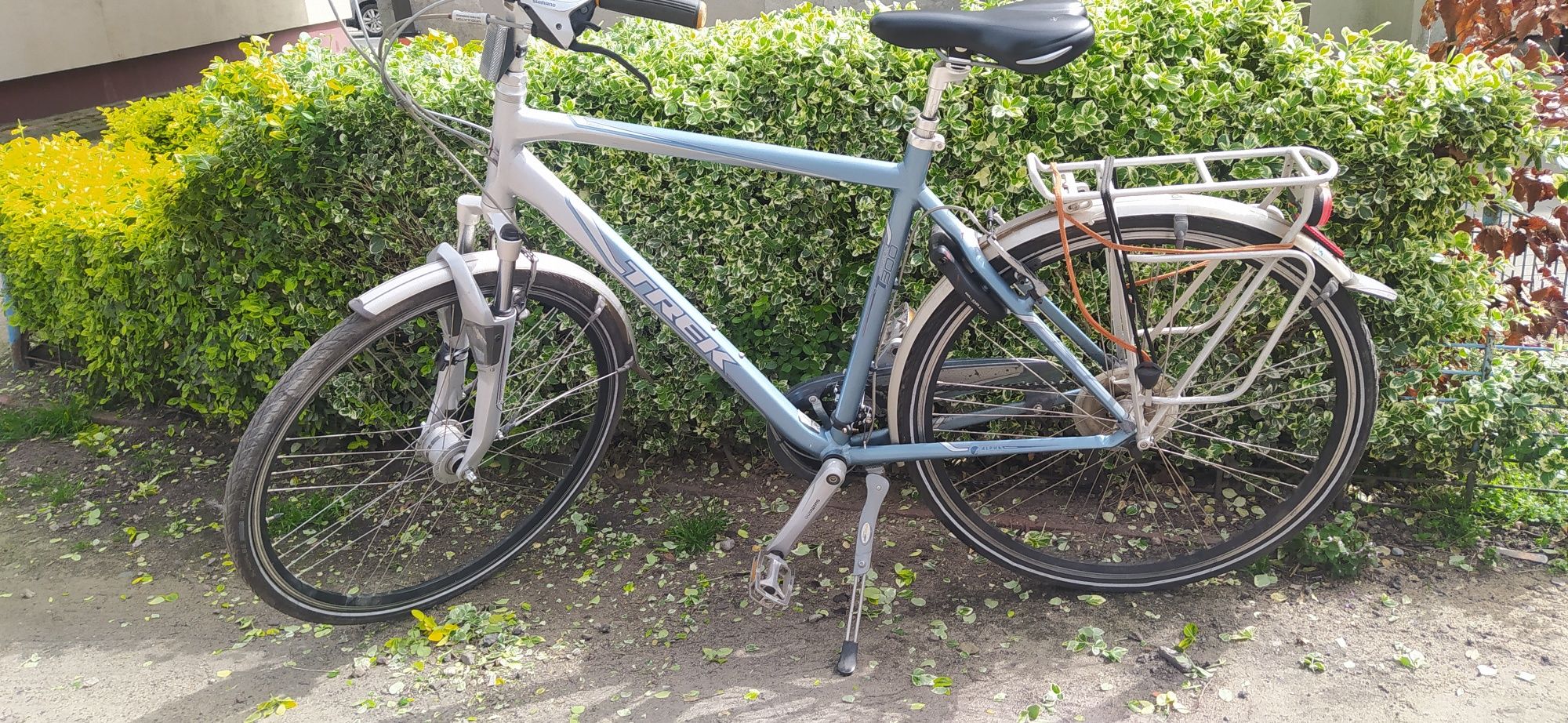 Trek nawigator T300