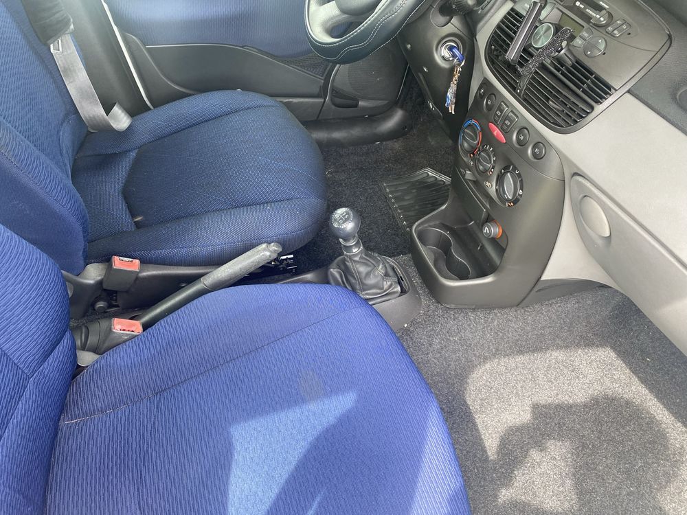 Fiat punto  ano 2000