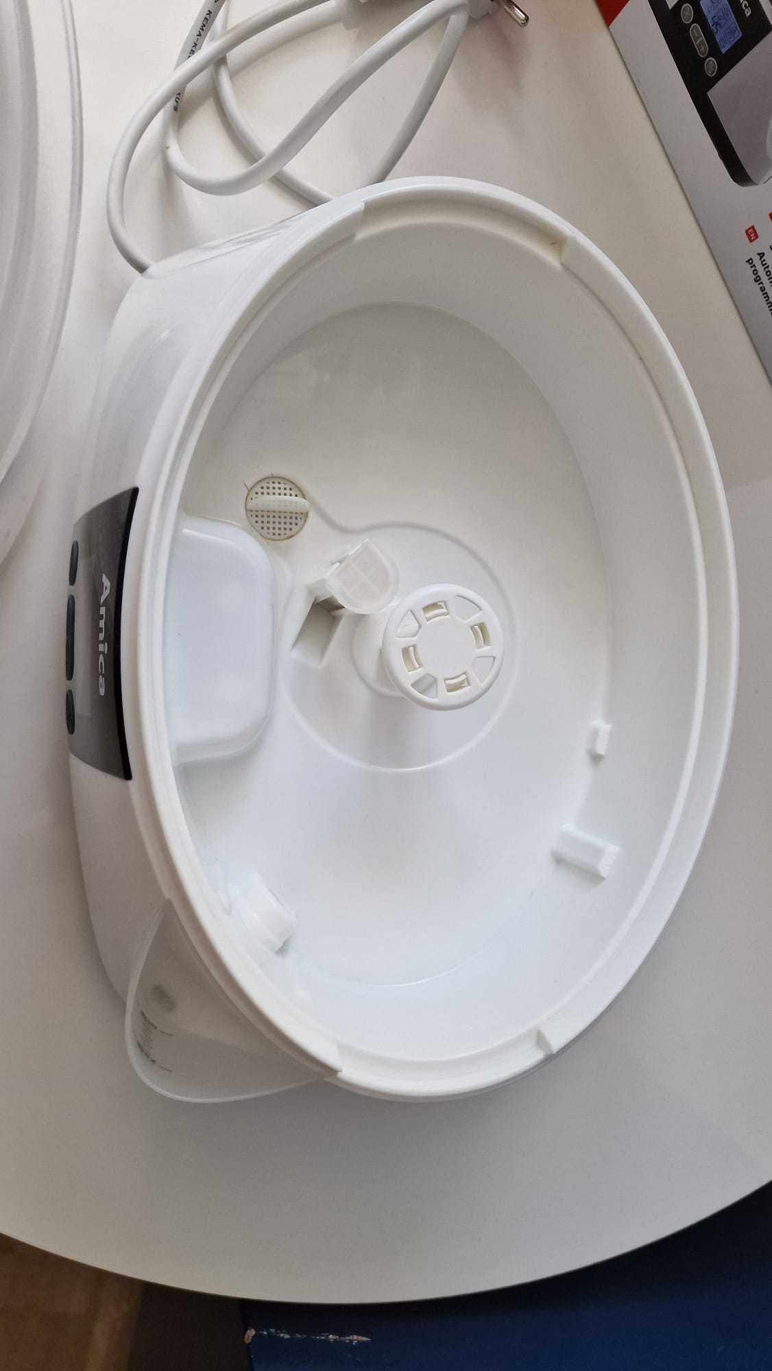 Sprzedam Wielozadaniowy parowar Amica PT 3012 MAX 900W-jak nowy
