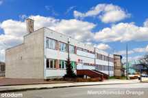 Budynek na akademik, hostel lub mieszkania