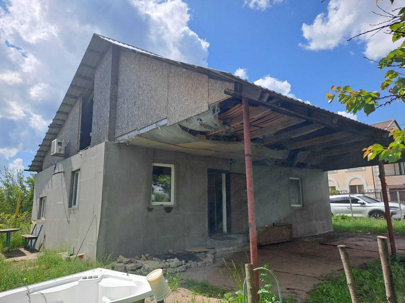 Продаж будинку з великою ділянкою і сонячною станцією Солонянський р-н