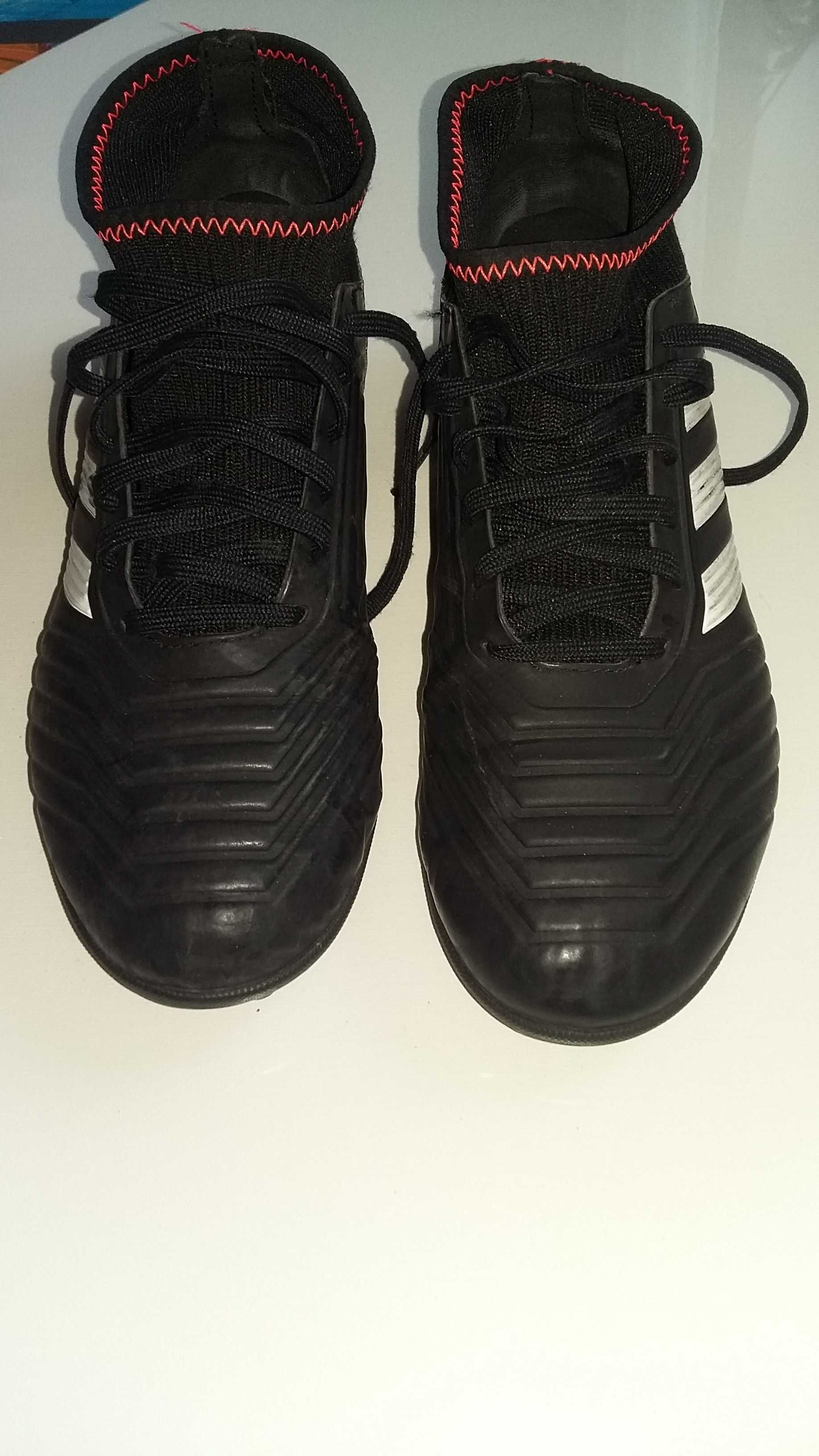 buty do piłki nożnej, turfy, Adidas Predator EU 38 2/3,