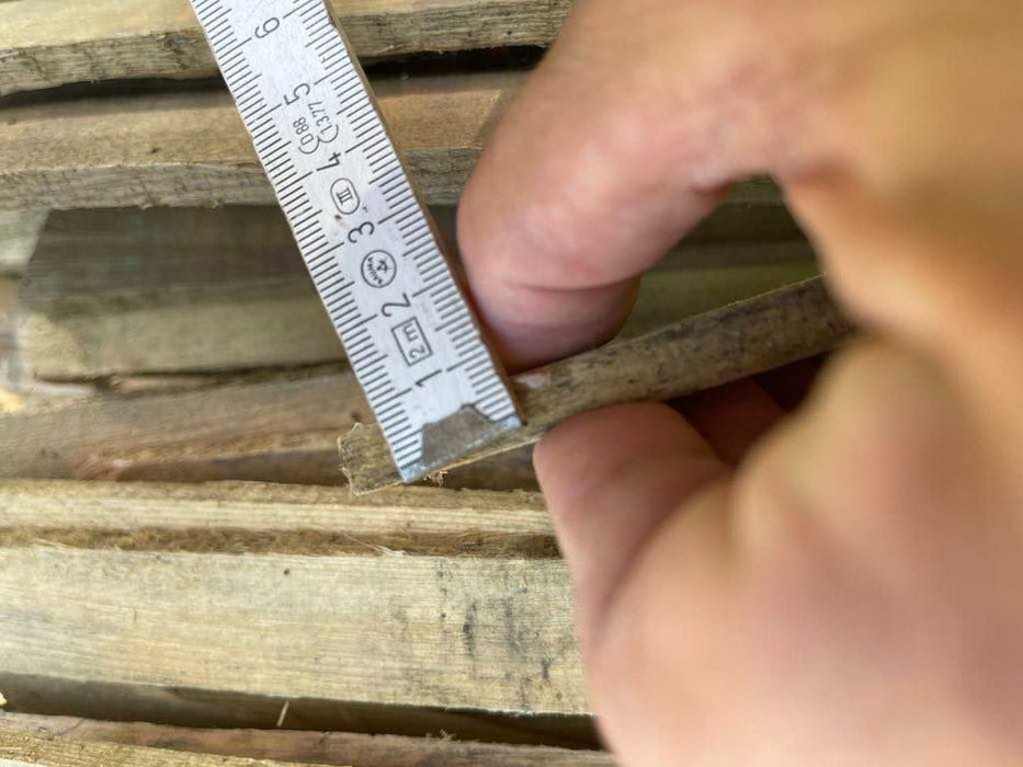 przekładki drewniane do składowania  drewna budowlanego  palik pakiet