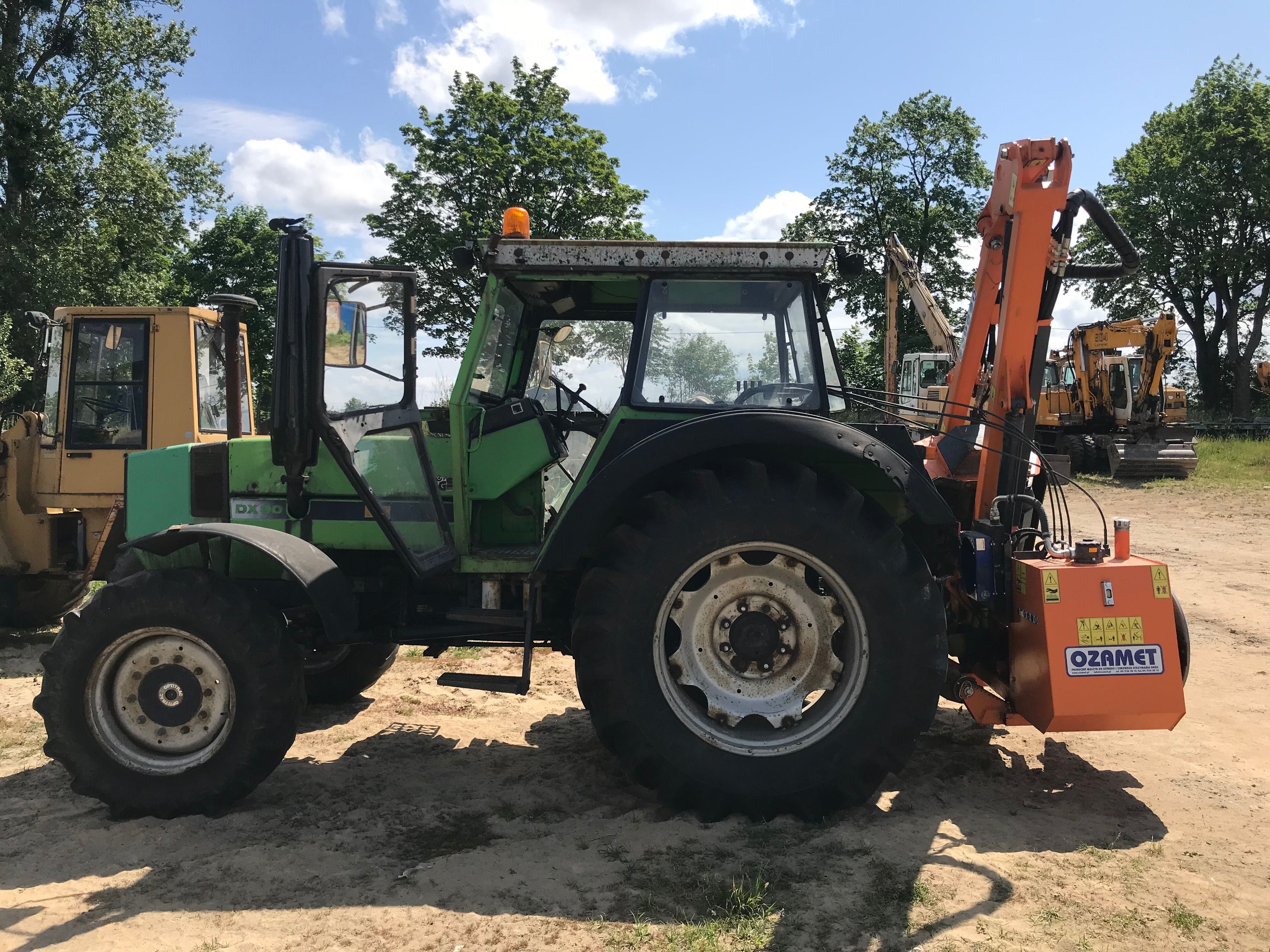 Kosiarka hydrauliczna na wysięgu komplet z ciągnikiem