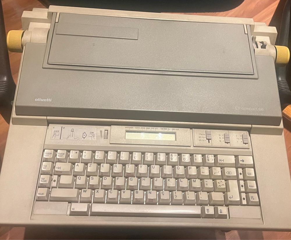 Máquina de escrever