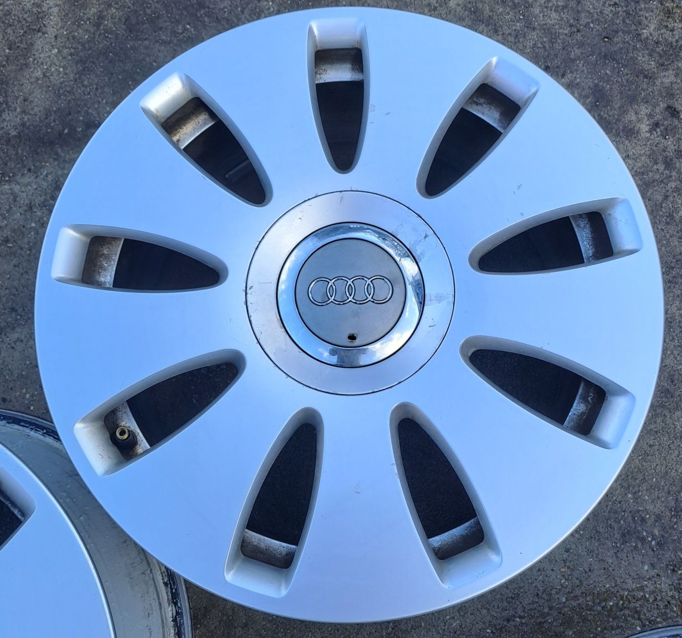 4szt Felgi Aluminiowe Audi 5x112 16cali Komplet