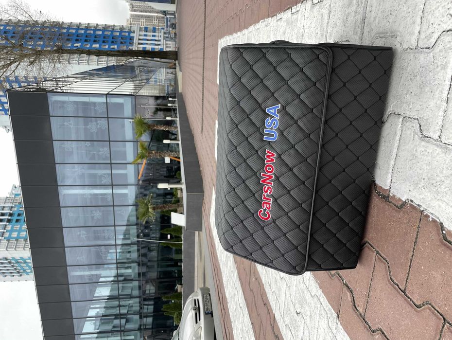 Органайзер у багажник автомобіля складна сумка для машини 35х30х30 см