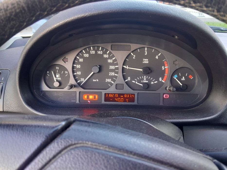 Vendo BMW 320 diesel