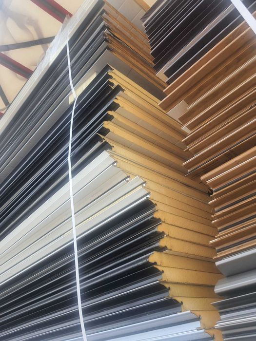 Płyta warstwowa / Ocieplenie ścian, sufitów, dachów..