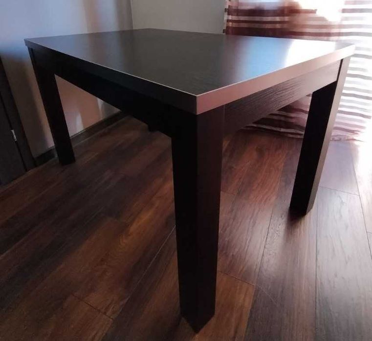 Zestaw Stół + 4 krzesła