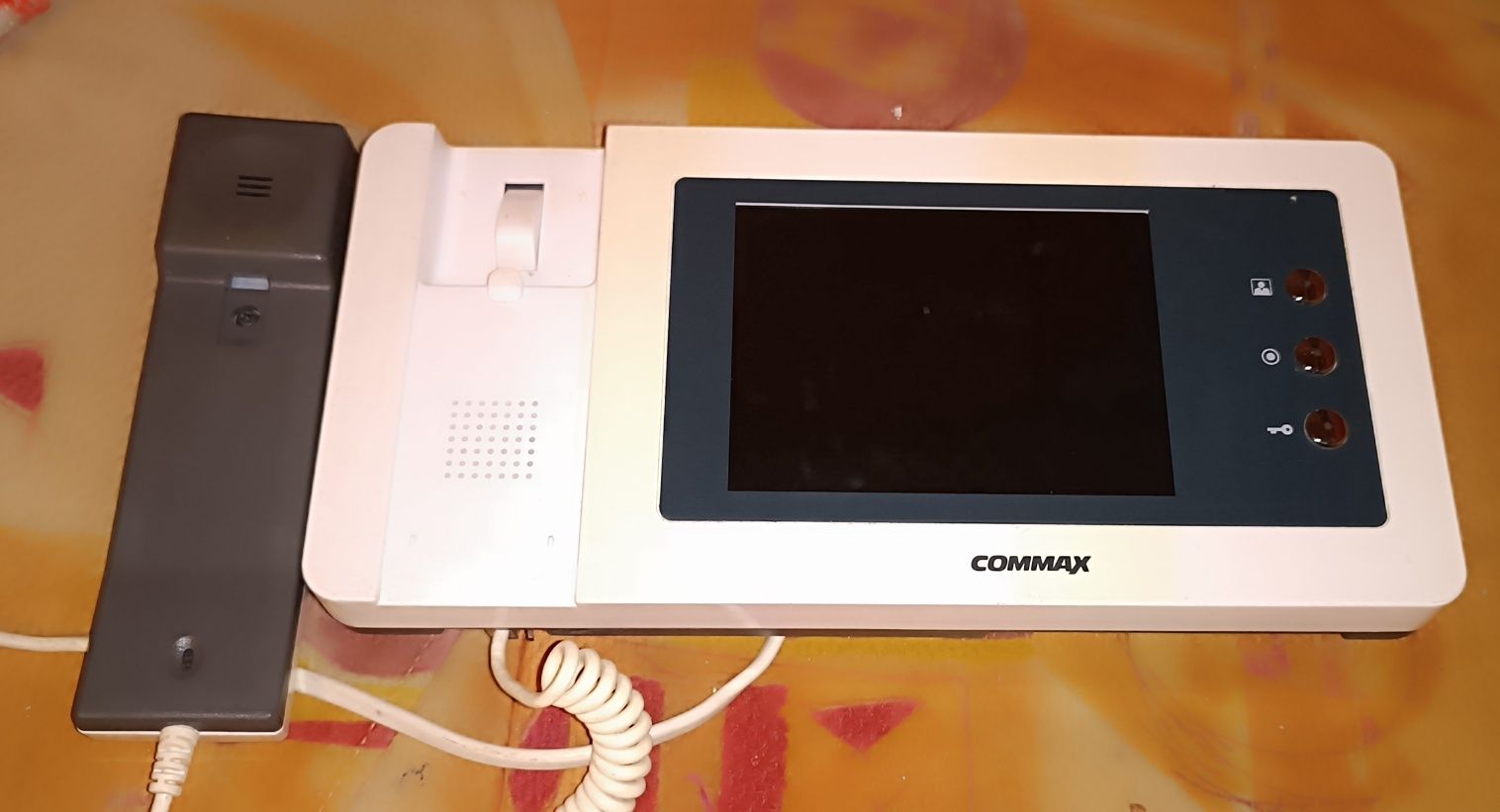 Відеодомофон COMMAX CDV-40n