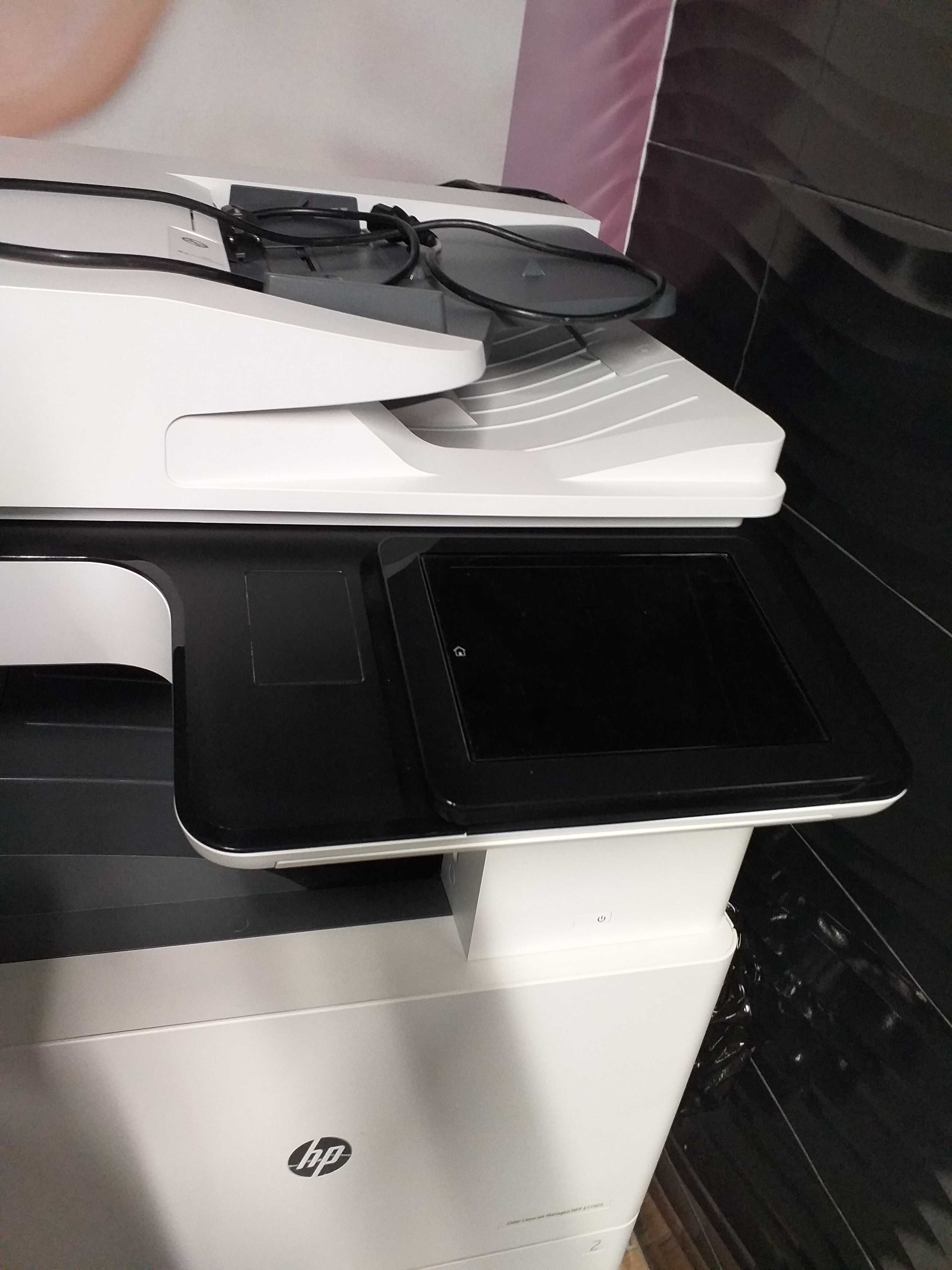 Urządzenie wielofunkcyjne HP Color LaserJet Managed E77825