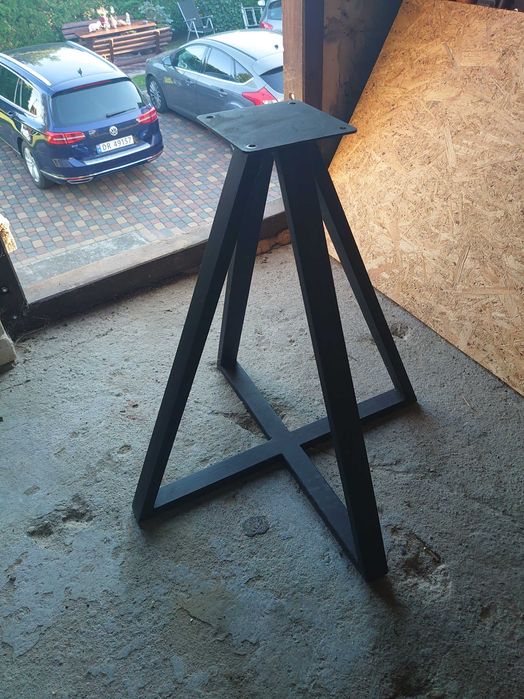 Nogi, stopa pod stolik loft