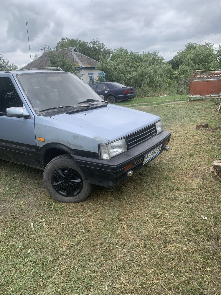 Продам Nissan Prairie 1988  повний привід